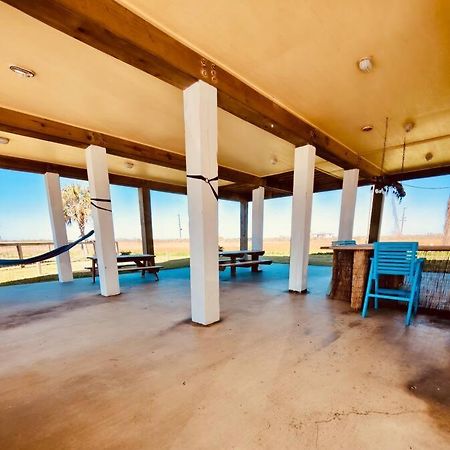 Sunny Delight - Sleeps 10 - Generous Space! Bolivar Peninsula エクステリア 写真