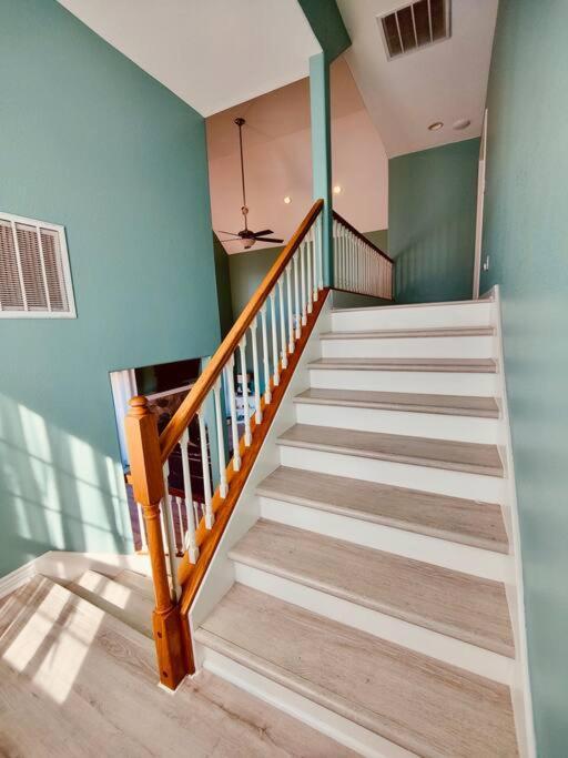 Sunny Delight - Sleeps 10 - Generous Space! Bolivar Peninsula エクステリア 写真