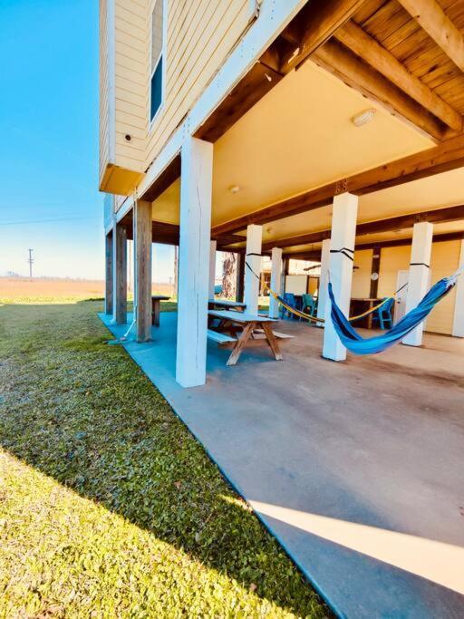 Sunny Delight - Sleeps 10 - Generous Space! Bolivar Peninsula エクステリア 写真