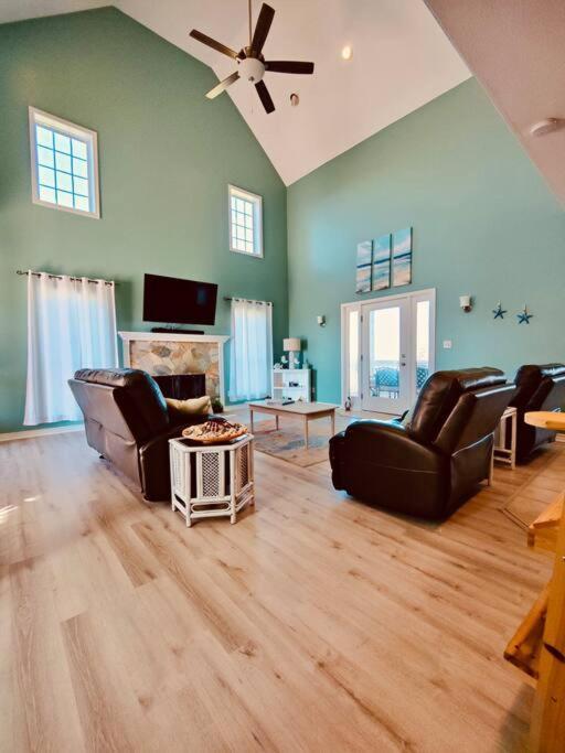 Sunny Delight - Sleeps 10 - Generous Space! Bolivar Peninsula エクステリア 写真